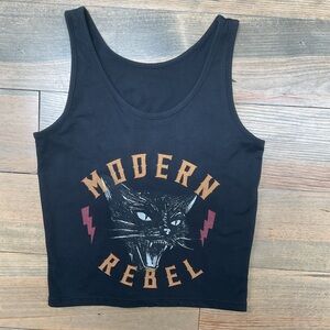 CROPPED GRAPHIC BLANK TANK TOP